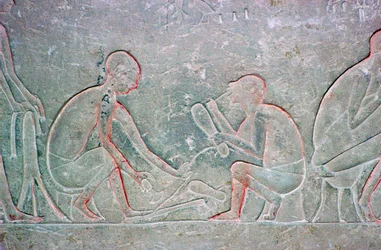 Egyptisk relief, der viser skomagere, 1300-tallet f.Kr