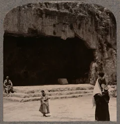 Indgang til Dommernes Grave, c1900