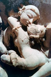 Erotisk skulptur, Khajuraho, Indien, ca. 950-1050, 20. århundrede