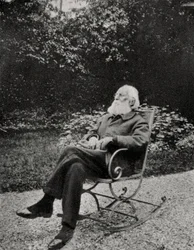 Frederic Passy, fransk økonom og forfatter, 1901