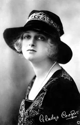 Gladys Cooper 1888-1971, engelsk skuespillerinde, 1900-tallet