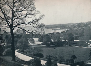 Grange - Udsigt fra haven, 1895