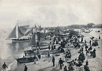 Great Yarmouth - En typisk scene på stranden, 1895