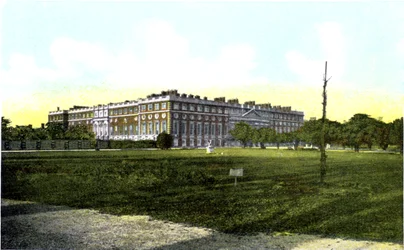Hampton Court Palace, London, 20. århundrede.