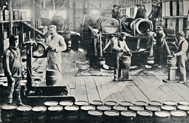 Jod bliver klargjort til forsendelse i Salitreras i Tarapaca, 1911