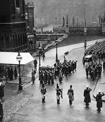 King George Vs begravelsesoptog dannes i Westminster Hall, London, 1936
