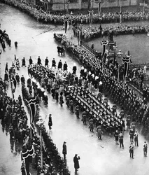 King George Vs begravelsesoptog passerer ud af Palace Yard, London, 1936