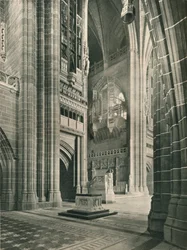 Liverpool Cathedral: Generel udsigt fra Memorial Transept. Arkitekt, Sir G. Gilbert Scott, 1924