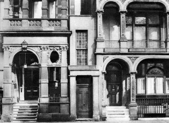 Londons mindste hus, 1926-1927