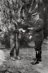 Maurice Maeterlinck, belgisk dramatiker, digter og essayist, 1915