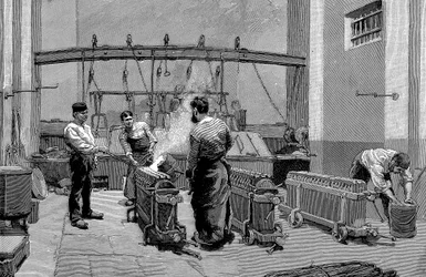 Smeltehus ved mønten i Paris, 1892