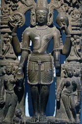 Nationalmuseet, New Delhi. Vishnu med sine gemalinder. Det østlige Ganga-dynasti
