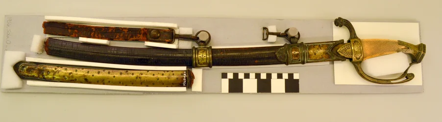 Officers sværd og skede af mulig fransk oprindelse, der tilhørte William L. Clay Hickman og blev brugt i krigen i 1812