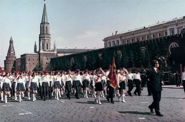 Parade af de unge pionerer, Den Røde Plads, Moskva, 1972