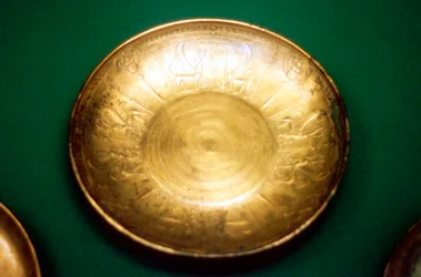 Fønicisk bronzeskål fra Nimrud, Assyrien, 8. århundrede f.Kr