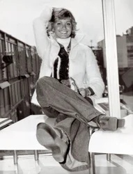 Portræt af den australske sangerinde og komiker Olivia Newton-John (f. 1949), London, 23/05/1975