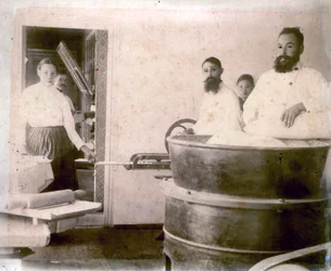 Produktion af mineralvandskage, Yessentuki, Rusland, 1900-tallet.