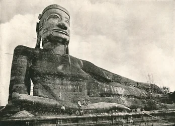 Tilbagelænet Buddha, Wingaba, Rangoon, 1900.
