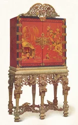 Rød- og guldlakskab, c1695, 1936