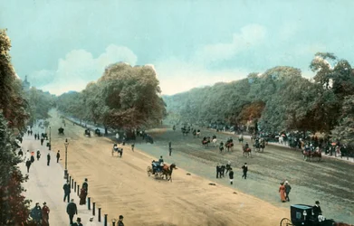 Rotten Row, Hyde Park, London, c1910.