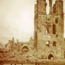 Ruineret katedral, Ypres, Flandern, Belgien, c1914-c1918
