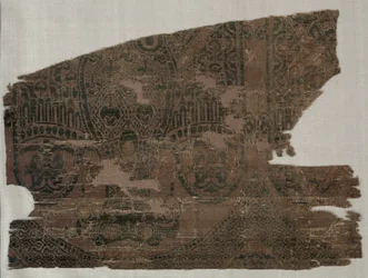 Samitiske fragmenter med dobbelthovedede ørne, fra Sankt Bernard Calvos grav, 1200-1243.