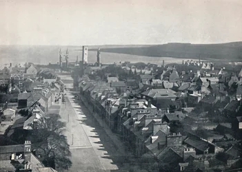 St. Andrews - Udsigt over byen fra College Church Tower, 1895