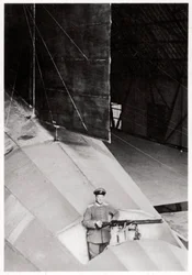 Haleskytte af et tysk Zeppelin luftskib, Første Verdenskrig, 1914-1918 1933