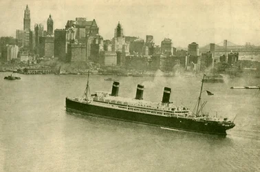 The Leviathan i New York, c1930.