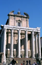 Antoninus og Faustinas tempel, Rom, 141 e.Kr