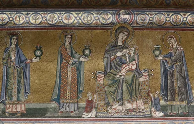 Jomfru- og børnemosaik i Santa Maria i Trastevere kirke, Rom, Italien