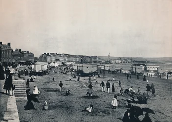 Weymouth - Almindelig udsigt over byen og stranden, 1895