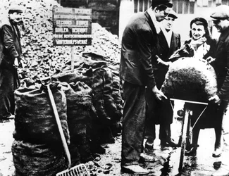 Vinterrelief, distribution af kul, Frankrig 1940-1944