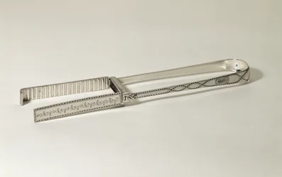 Aspargestang, George III, dekoreret med lysskåret gravering, lavet af George Smith, ca. 1790 (sølv)