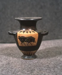 Sort figur hydria eller vandpotte, forestillende en tyr, 5. århundrede f.Kr