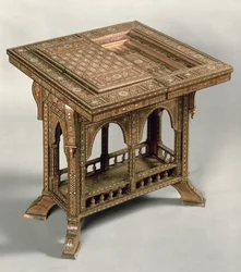 Spillebord, med kunstfærdigt elfenben og ibenholt indlæg, indo-portugisisk, ca. 1830.