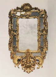 George II udskåret spejl af forgyldt træ, midten af 1700-tallet