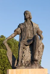 Statue af Christoffer Columbus på La Rabida-klosteret, Huelva-provinsen, Andalusien, Sydspanien.