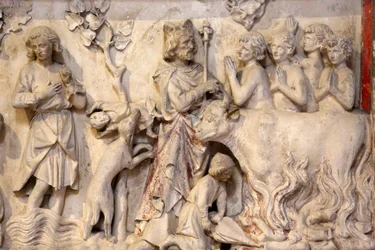 Basilica of St, Denis, Lavrelief, Afbildning af en folkemængde, der bad, da kongen gik forbi, Saint-Denis, Frankrig
