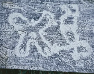 Camunisk rose, kopi af helleristninger i Valcamonica-dalen, kultegning, frottageteknik