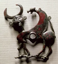Kindstykke af en hestebid i form af et menneskehovedet udyr, fra Luristan, det vestlige Iran, ca. 800-700 f.Kr. (bronze)