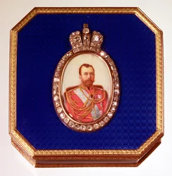 Faberge blå emaljekasse, med portræt af zar Nicholas II
