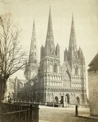 Lichfield Cathedral OP08956 (s/h-billede)