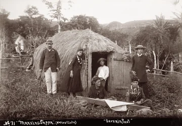 At lave Tappa, en indfødt klud, ca. 1875 (sepia-billede)