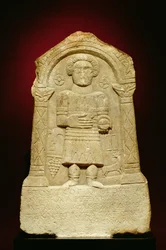 Begravelsesstele i marmor, med græsk inskription, romersk, 3. århundrede f.Kr