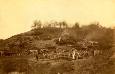 Photograph from a personal album of an infantry lieutenant during the first months of the First World Wardani