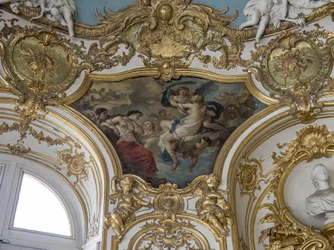 Psyche frydet i himlen af kærlighed. Maleri af Charles Joseph Natoire (1700-1777)