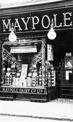 Storbritannien: Maypole Dairy Shop i Bank Street