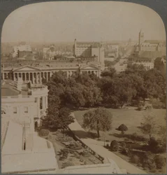 Fra Navy Department ... forbi Det Hvide Hus og Finansministeriet, til Capitol, Washington, U.S.A., 1902.