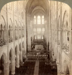 Interiør i den store Notre-Dame-katedral, Paris, Frankrig, 1900